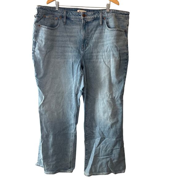Madewell NWT The Plus Perfect Vintage Flare Jeans in Delavan Wash Size 26W - Picture 3 of 10
